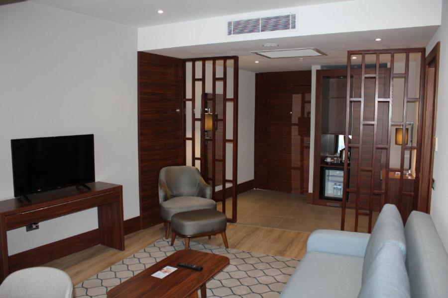 By Aksu Termal Hotel&SPA Kusadasi Bagian luar foto