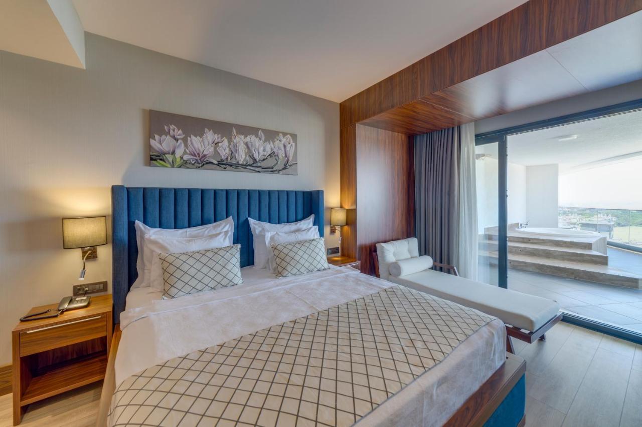 By Aksu Termal Hotel&SPA Kusadasi Bagian luar foto