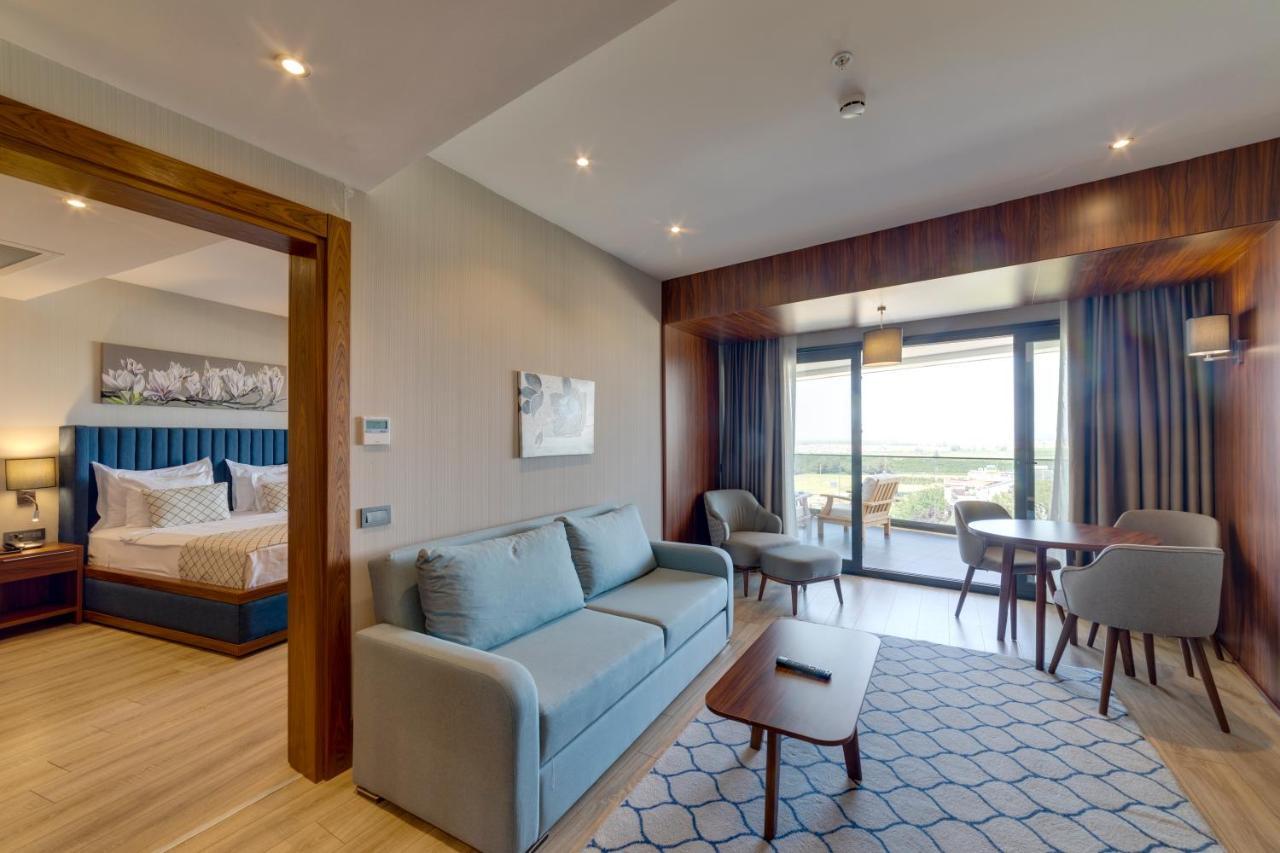 By Aksu Termal Hotel&SPA Kusadasi Bagian luar foto