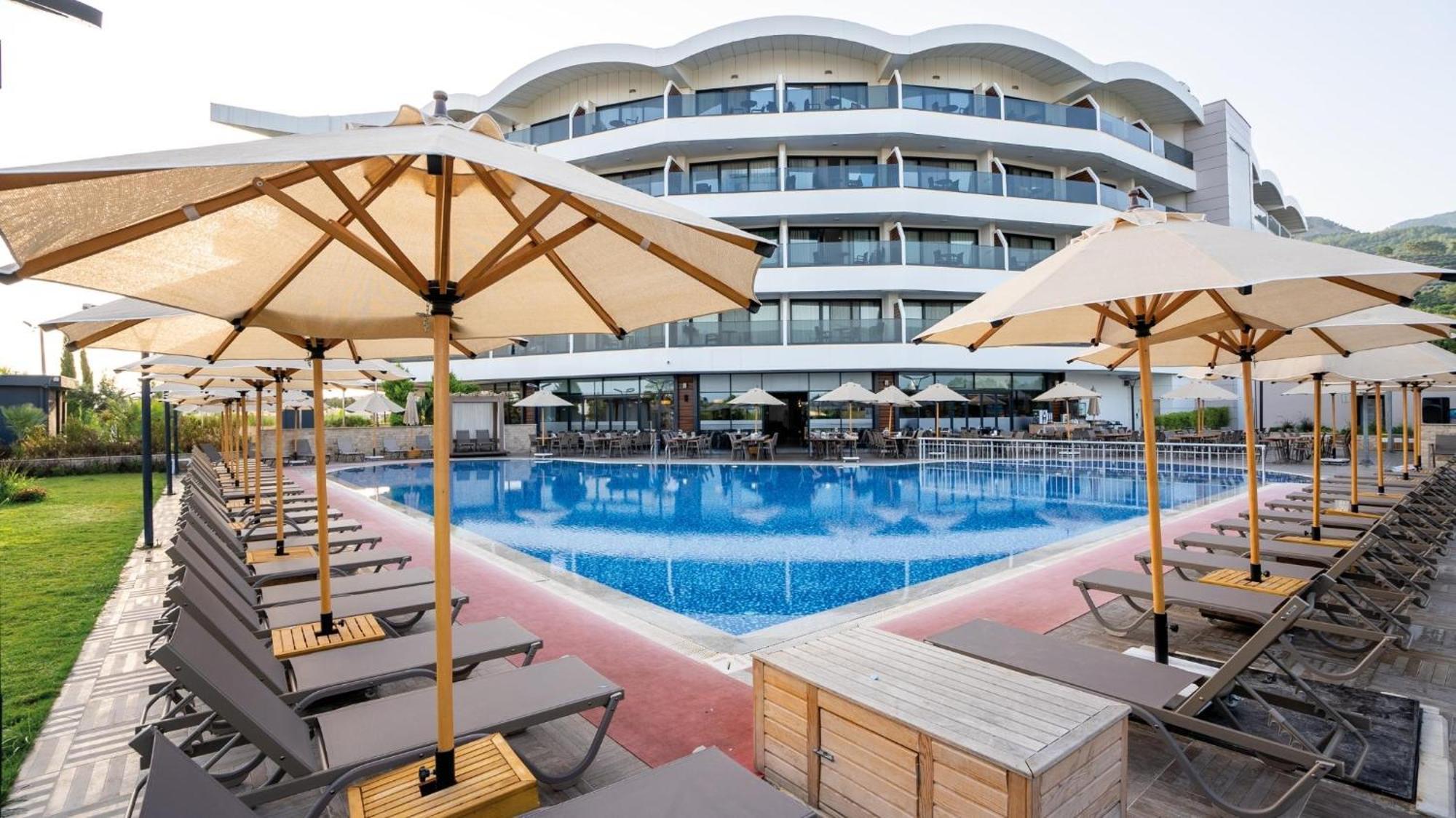 By Aksu Termal Hotel&SPA Kusadasi Bagian luar foto