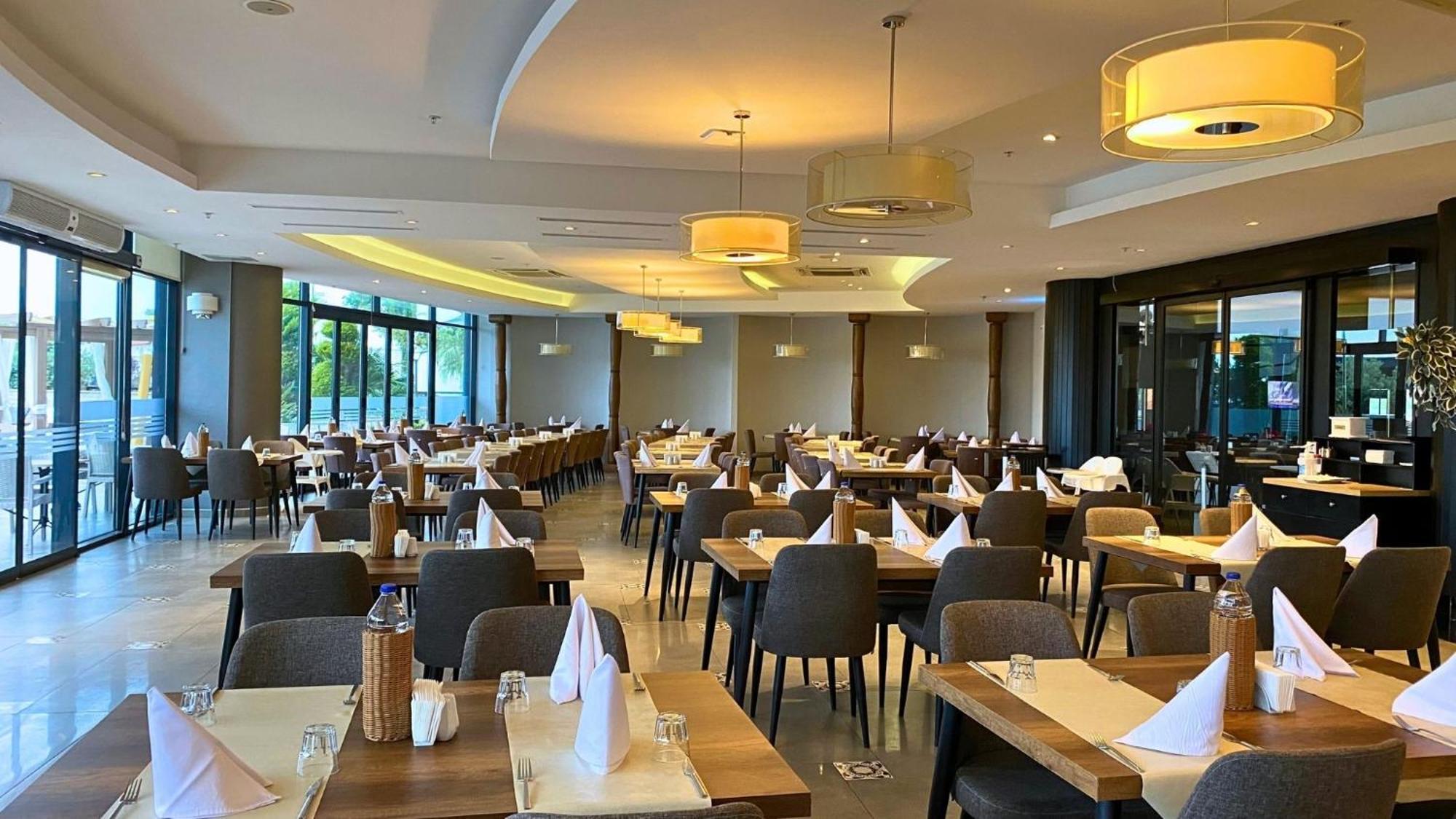 By Aksu Termal Hotel&SPA Kusadasi Bagian luar foto